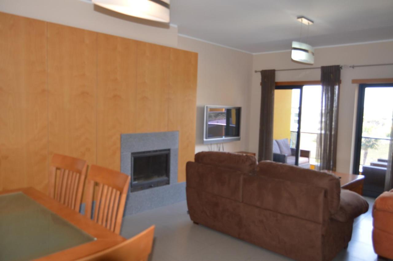 Apartamento Frente Ao Mar Com Piscina De Agua Salgada Картейра Экстерьер фото