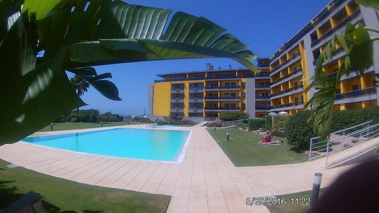 Apartamento Frente Ao Mar Com Piscina De Agua Salgada Картейра Экстерьер фото