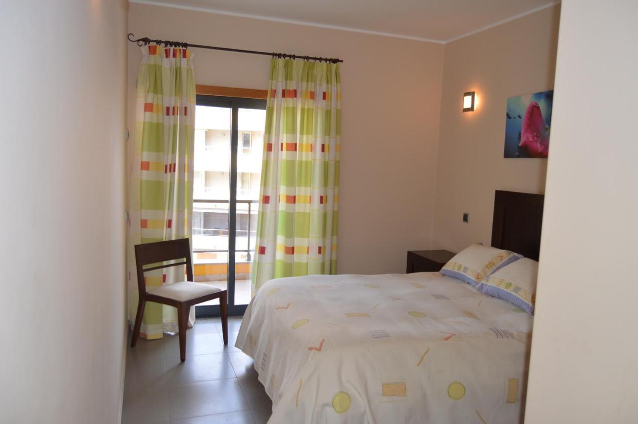 Apartamento Frente Ao Mar Com Piscina De Agua Salgada Картейра Экстерьер фото